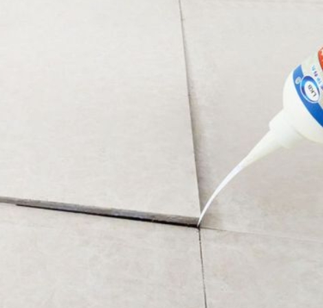 政和瓷砖空鼓维修公司分享卫生间瓷砖脱落的原因可能有以下几点